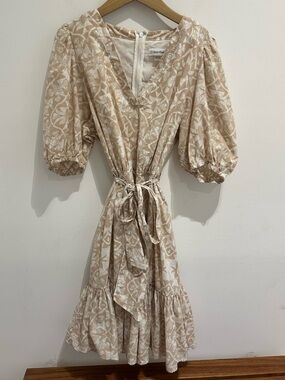 Calvin Klein Cream & Beige Floral Tie-Waist Mini Dress